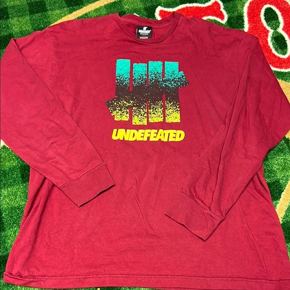 UNDEFEATED Longsleeve Splatter Mens L Made in USA Spell Out